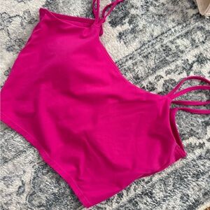 Workout Open Back Twisted Pink Strappy Workout Tank Top